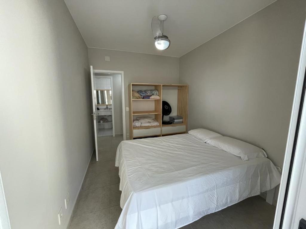 גוארויה Lindo Apartamento A 50 Metros Da Praia מראה חיצוני תמונה