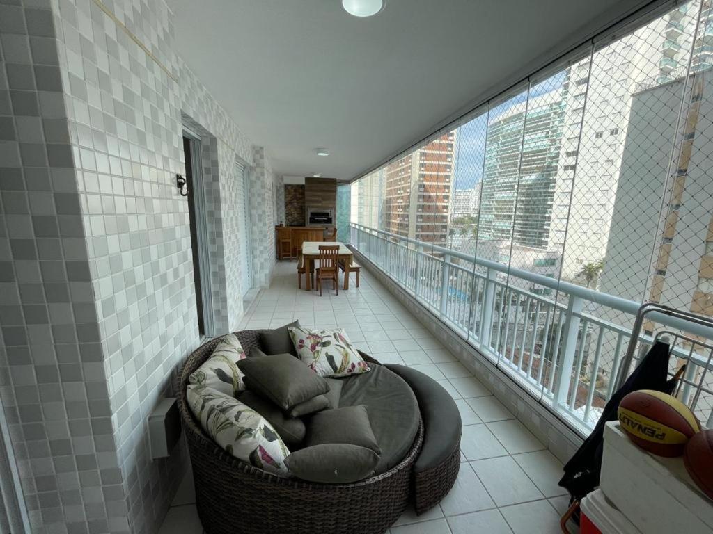 גוארויה Lindo Apartamento A 50 Metros Da Praia מראה חיצוני תמונה